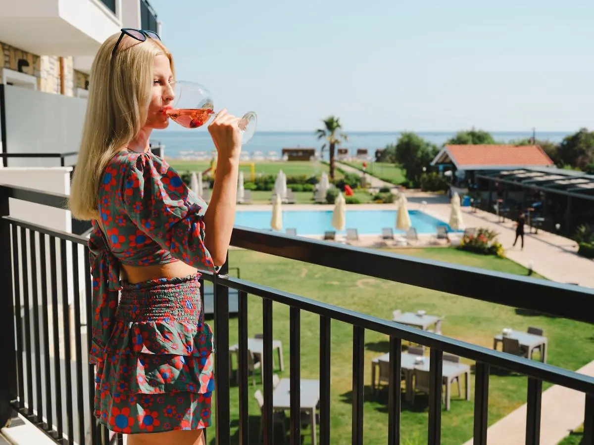 Acroter Hotel Spa Датча